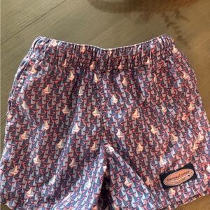 Vineyard Vines Kids' sailboat print swim trunks